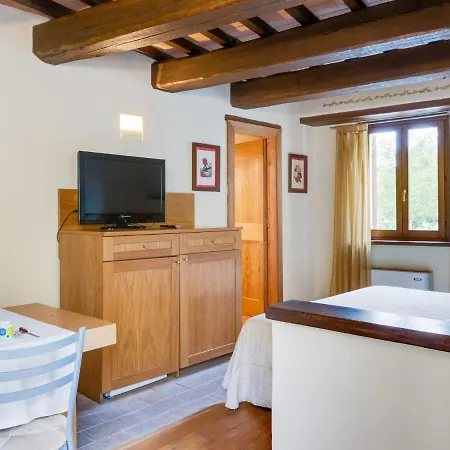 度假居 In Umbria With Pool & Nature Views *