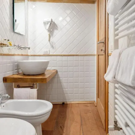 In Umbria With Pool & Nature Views Сasa de vacaciones *