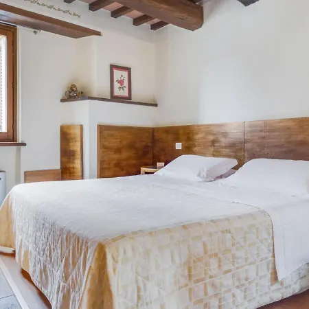 In Umbria With Pool & Nature Views 度假居 *
